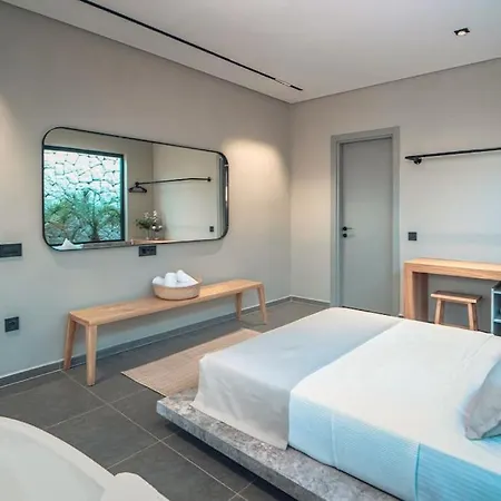 Viohouses 4- Luxury Private Korunakli Oezel Havuzlu 페티예